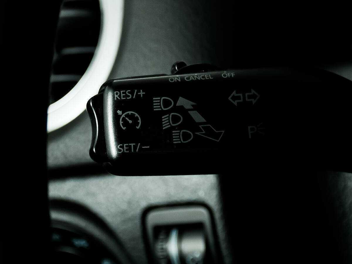 Б/У Фольксваген Тигуан 2010 года. Фото: #13