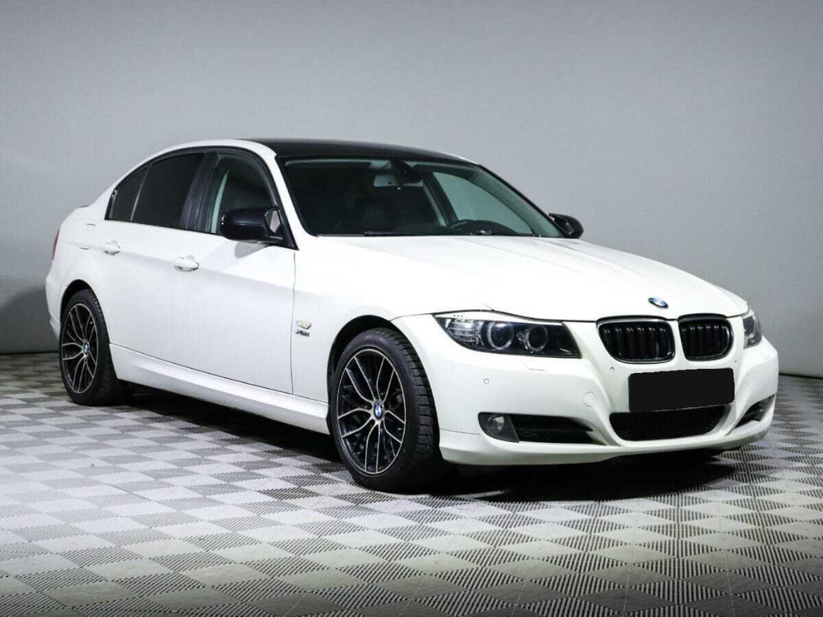 Б/У БМВ 3 серии 2011 года. Фото: #2