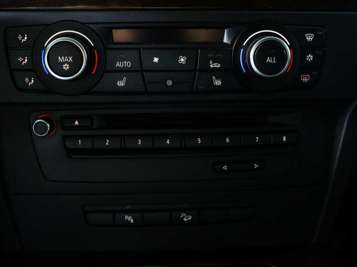 Б/У БМВ 3 серии 2011 года. Фото: #19