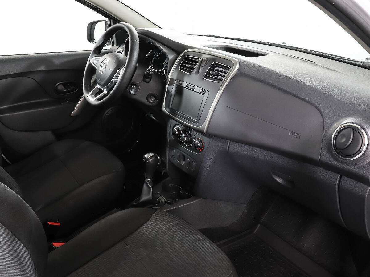 Б/У Рено Логан 2020 года. Фото: #8