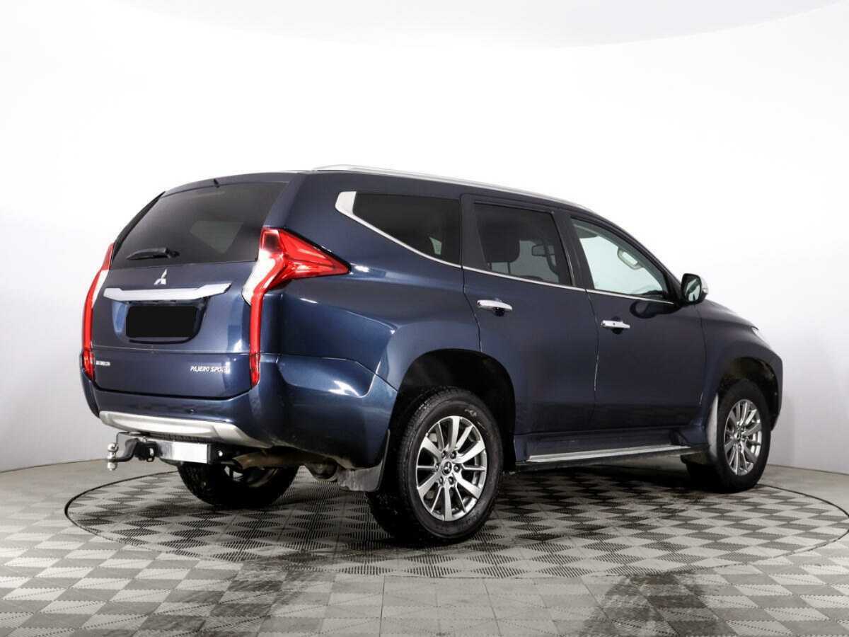 Б/У Митсубиши Паджеро Спорт 2019 года. Фото: #4