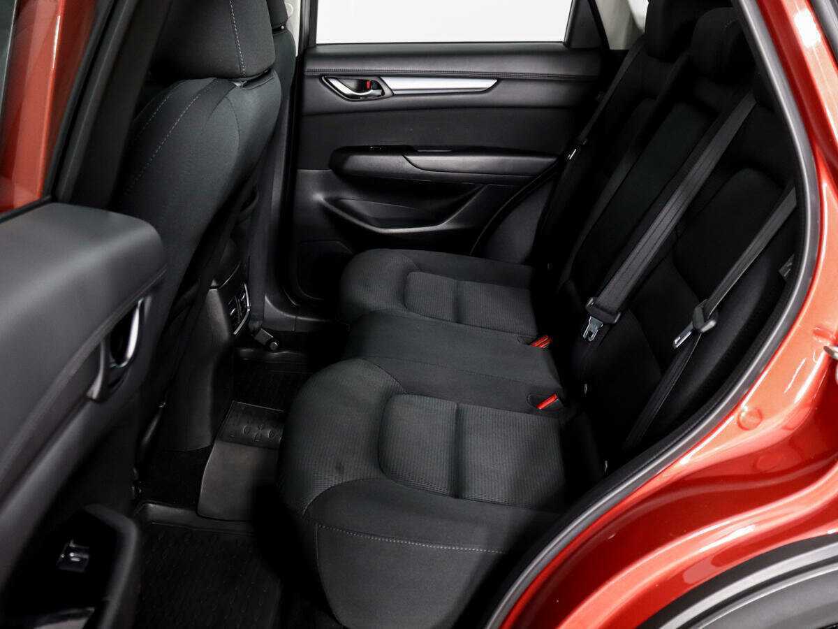 Б/У Мазда Ц-Икс-5 2020 года. Фото: #11