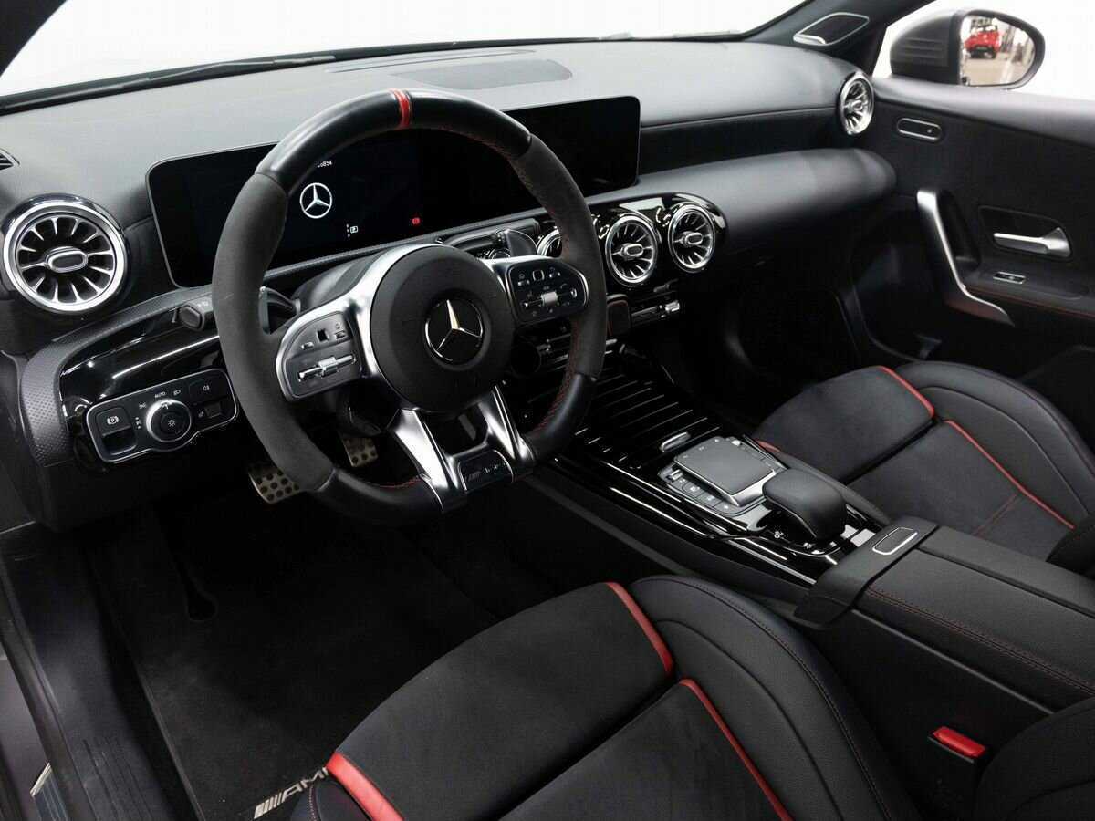 Б/У Мерседес-Бенц А-Класс АМГ 2020 года. Фото: #8