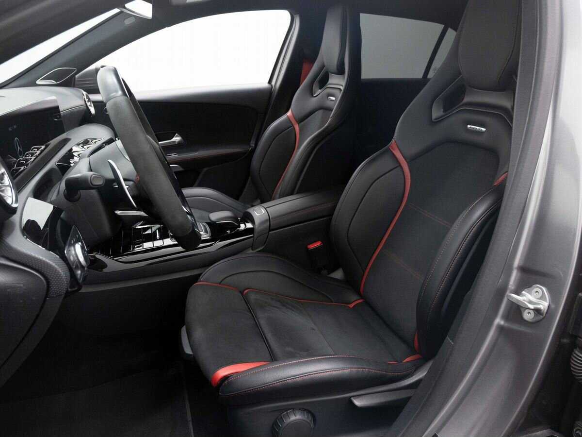 Б/У Мерседес-Бенц А-Класс АМГ 2020 года. Фото: #9