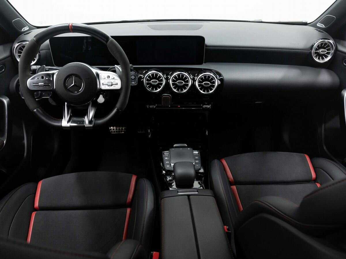 Б/У Мерседес-Бенц А-Класс АМГ 2020 года. Фото: #14