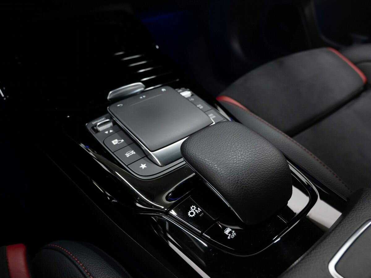 Б/У Мерседес-Бенц А-Класс АМГ 2020 года. Фото: #23