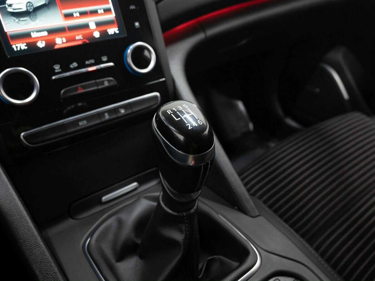 Б/У Рено Талисман 2017 года. Фото: #23