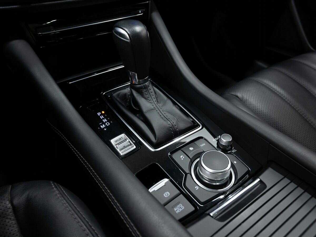 Б/У Мазда 6 2021 года. Фото: #22