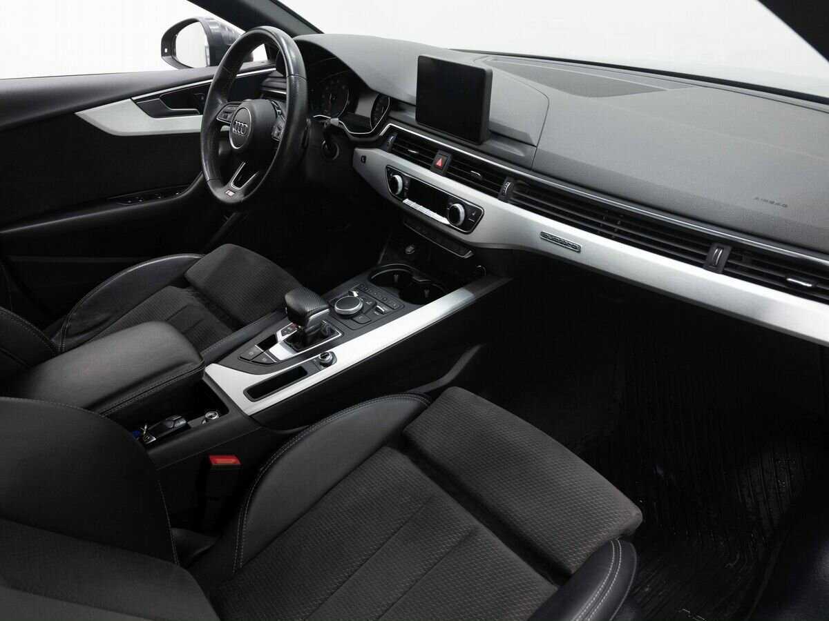 Б/У Ауди А5 2018 года. Фото: #12