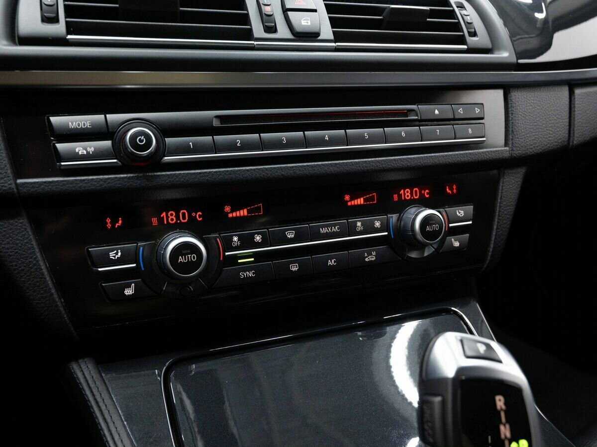 Б/У БМВ 5 серии 2013 года. Фото: #24