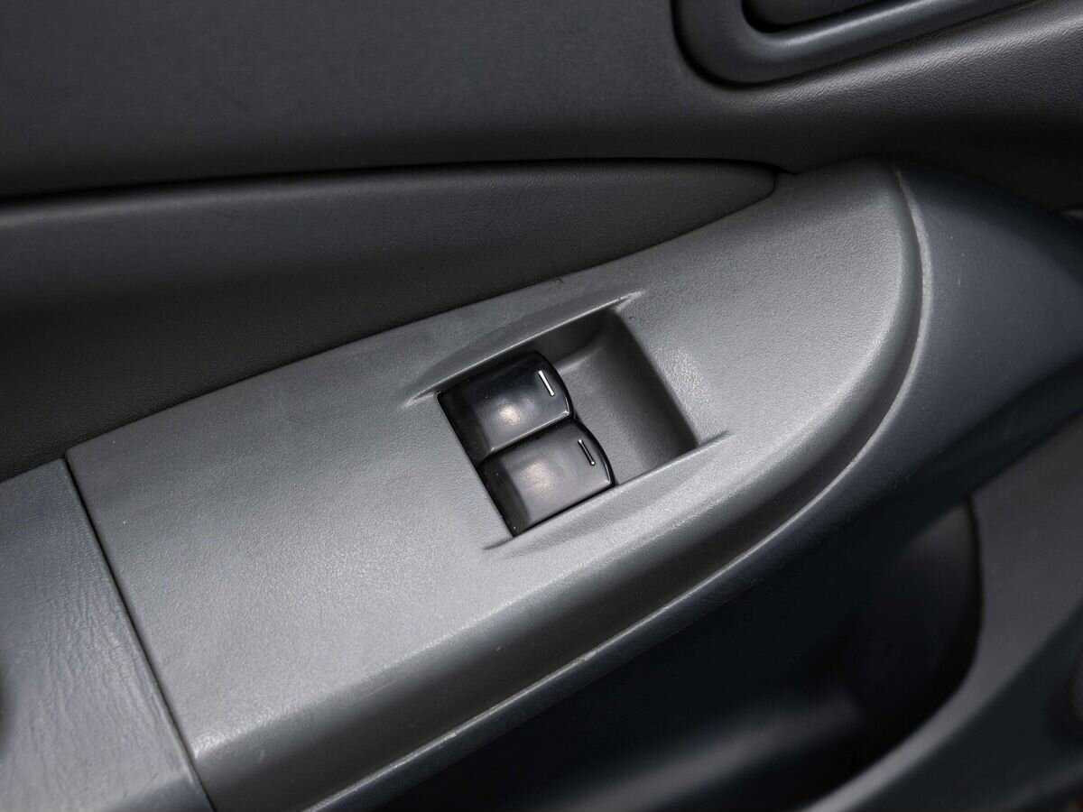 Б/У Ниссан Альмера Классик 2006 года. Фото: #15