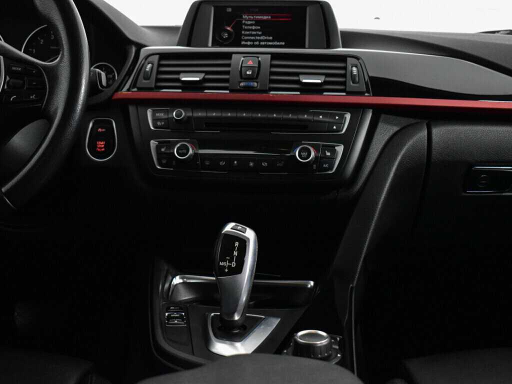 Б/У БМВ 3 серии 2013 года. Фото: #11