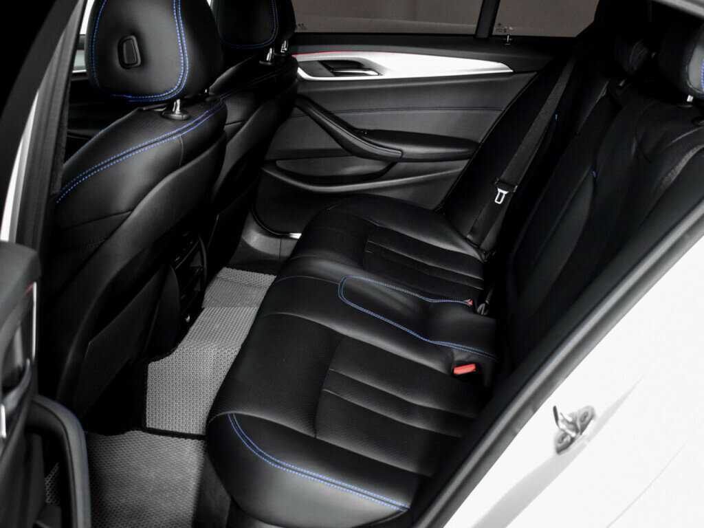 Б/У БМВ 5 серии 2019 года. Фото: #10