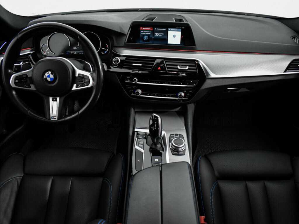 Б/У БМВ 5 серии 2019 года. Фото: #12