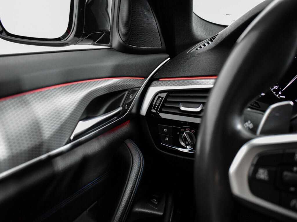 Б/У БМВ 5 серии 2019 года. Фото: #15