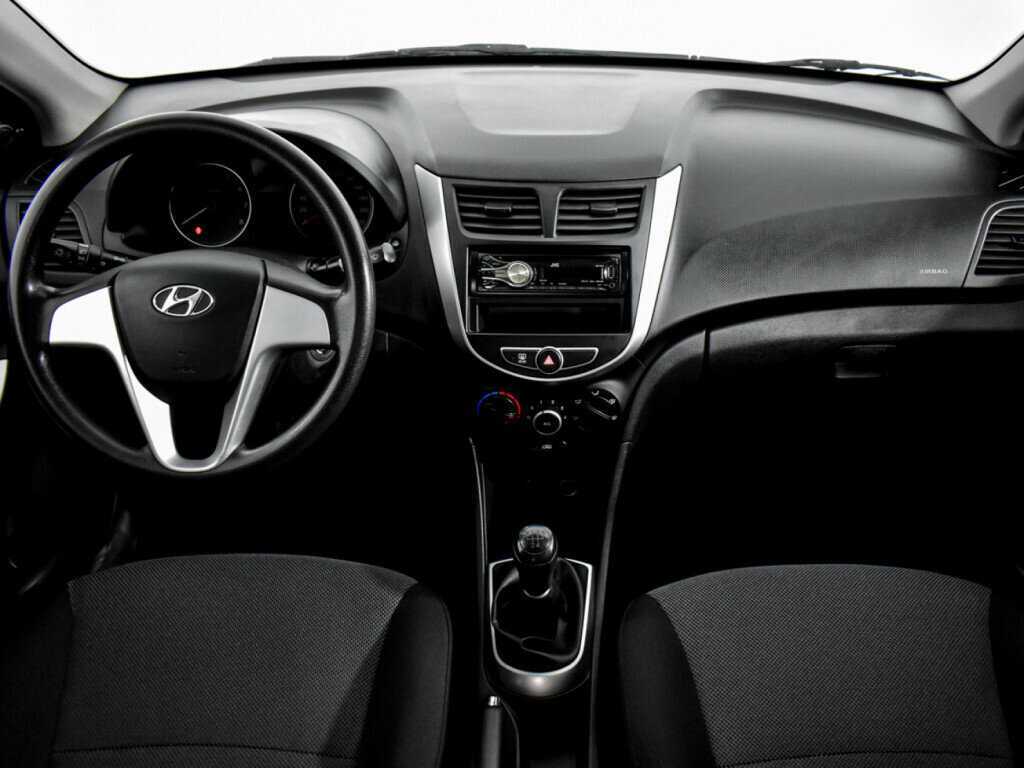 Б/У Хендай Солярис 2011 года. Фото: #11