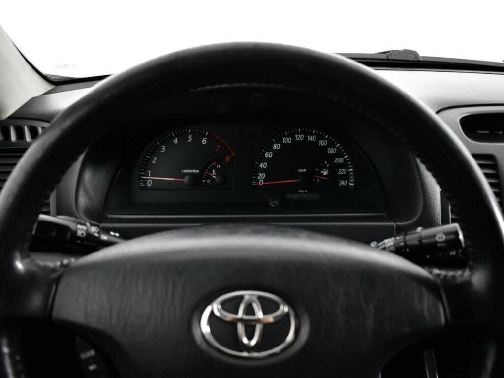 Б/У Тойота Камри 2004 года. Фото: #10