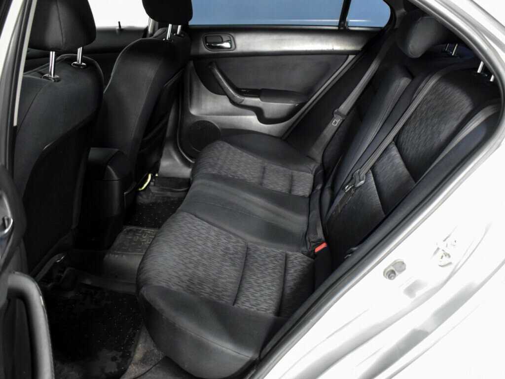 Б/У Хонда Аккорд 2007 года. Фото: #7