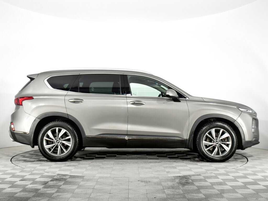 Б/У Хендай Санта Фе 2019 года. Фото: #4