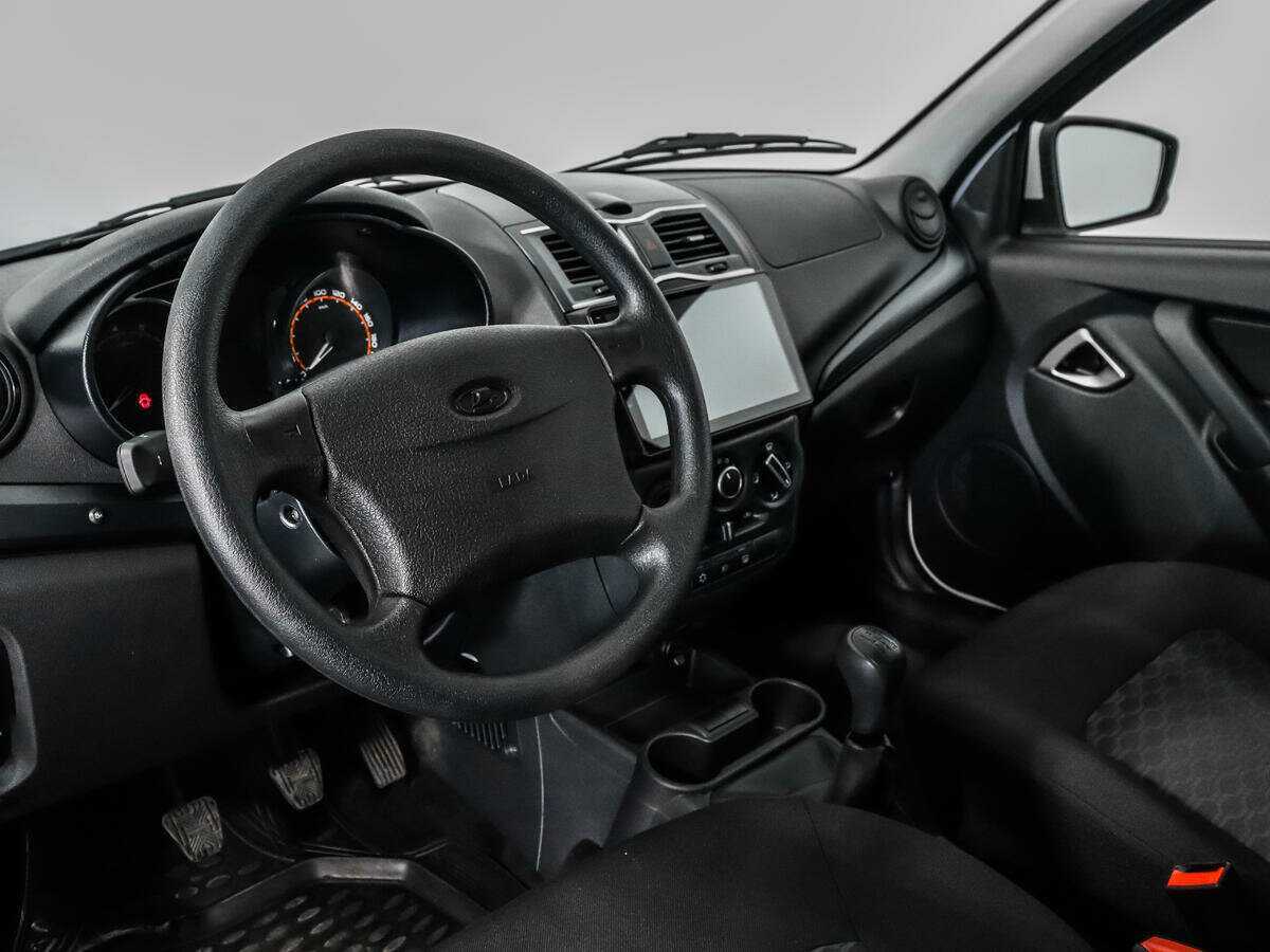 Б/У Лада (ВАЗ) Гранта 2023 года. Фото: #8