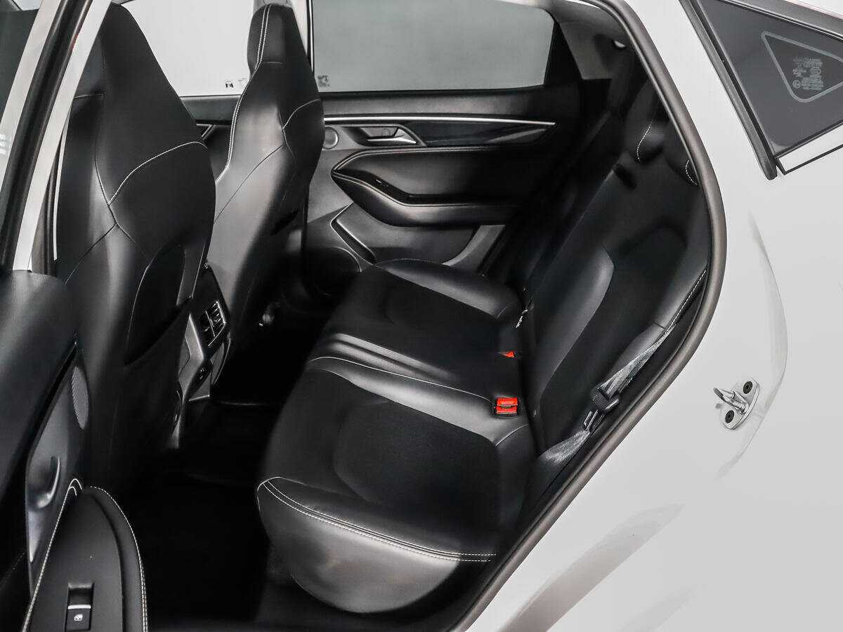 Б/У Джак Джи7 2021 года. Фото: #10