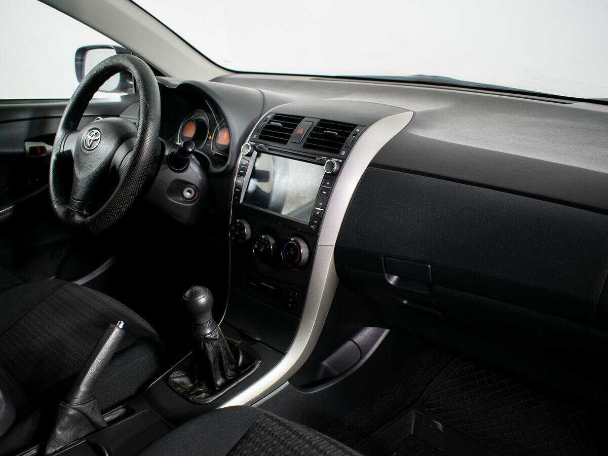 Б/У Тойота Королла 2008 года. Фото: #8