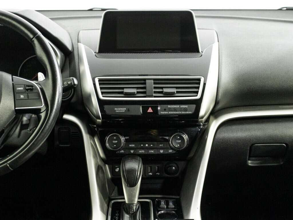 Б/У Митсубиши Еклипс Кросс 2018 года. Фото: #13