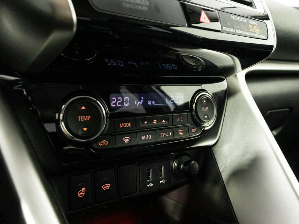 Б/У Митсубиши Еклипс Кросс 2018 года. Фото: #16