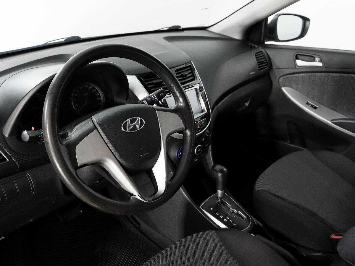 Б/У Хендай Солярис 2013 года. Фото: #8