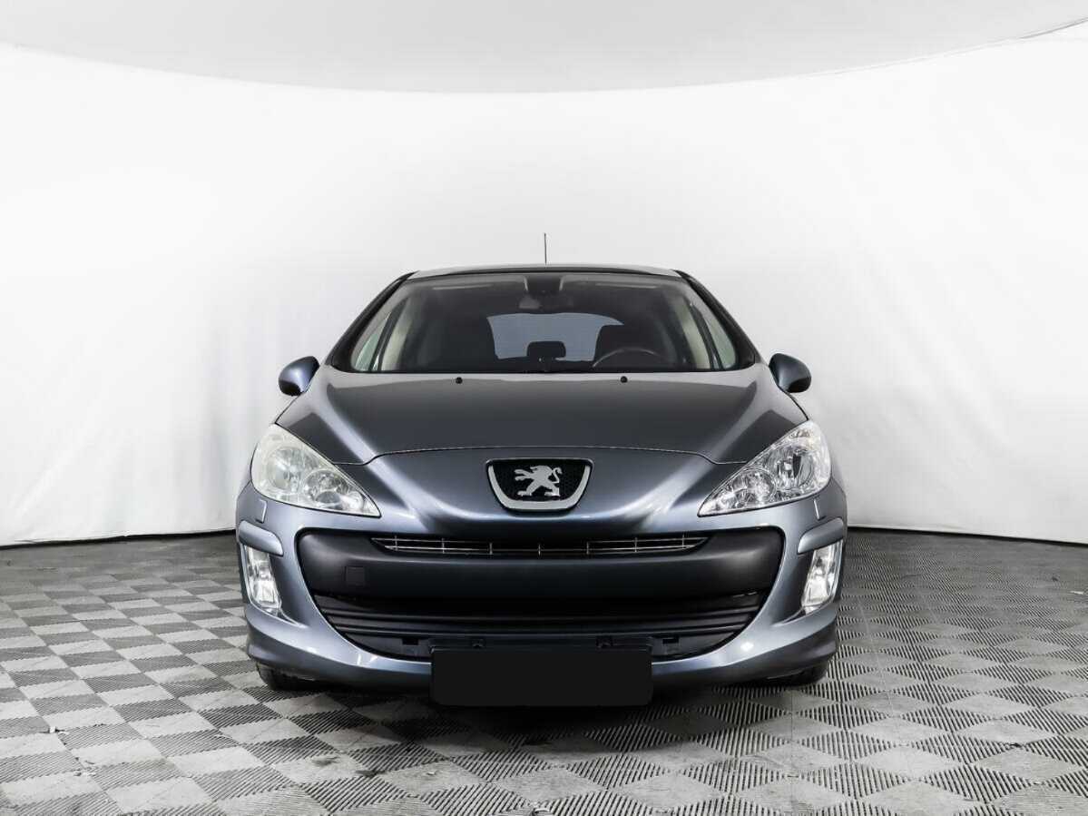 Б/У Пежо 308 2010 года. Фото: #1