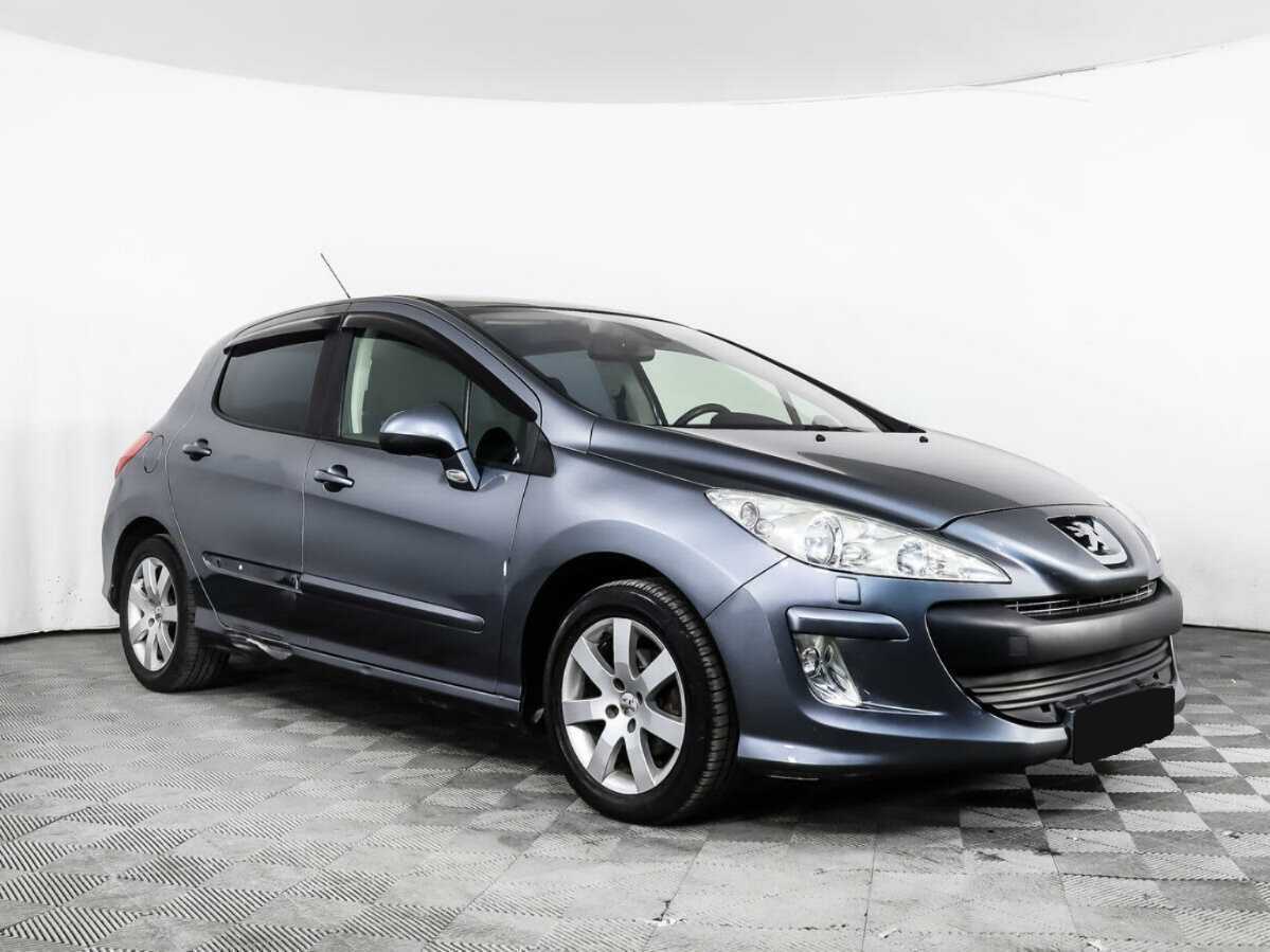 Б/У Пежо 308 2010 года. Фото: #2