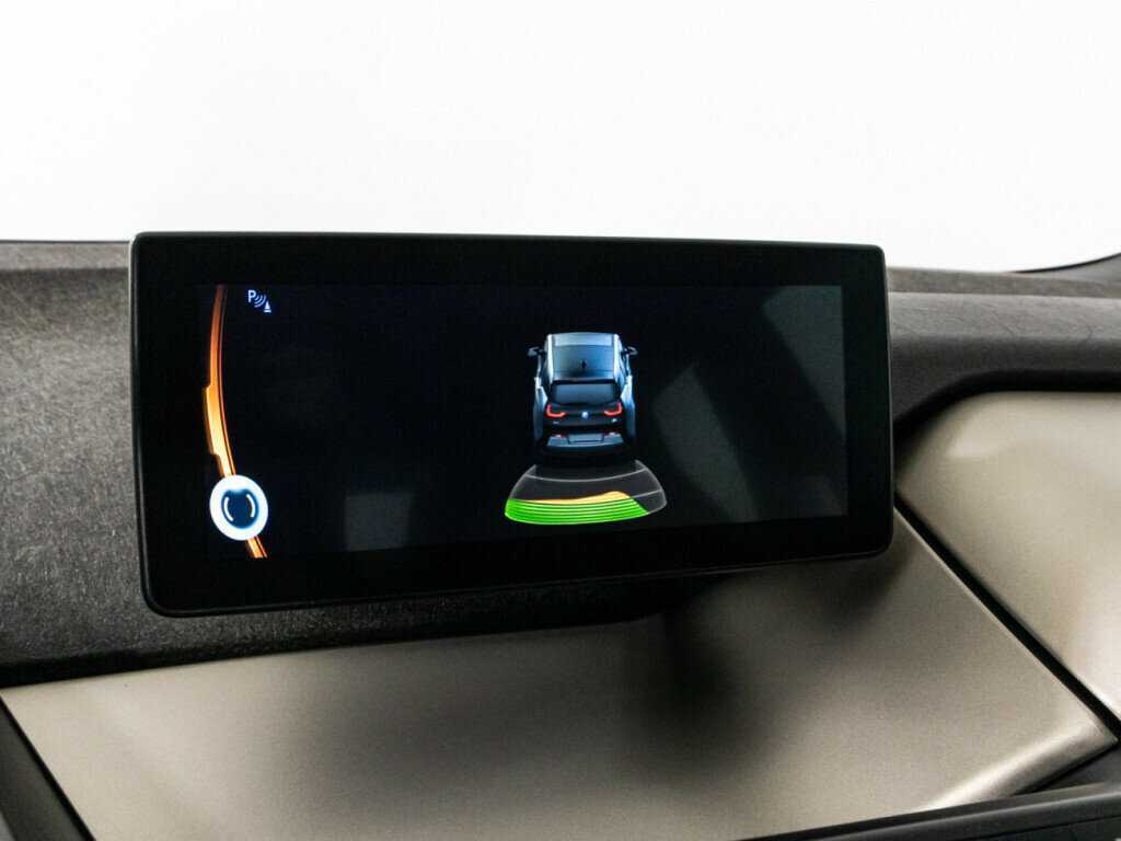 Б/У БМВ ай-3 2016 года. Фото: #15