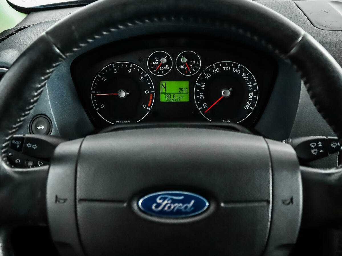 Б/У Форд Фьюжн 2009 года. Фото: #14