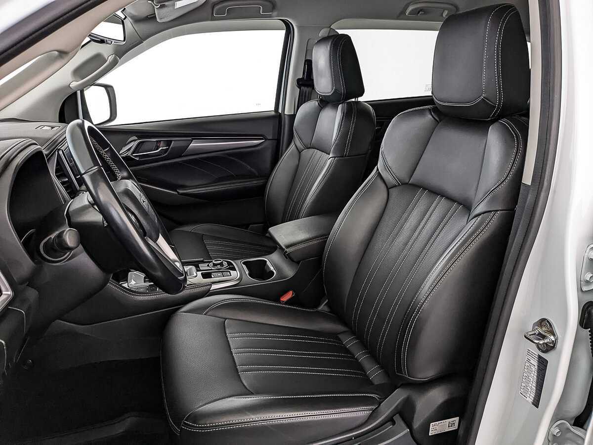 Б/У Исузу MU-X 2021 года. Фото: #19