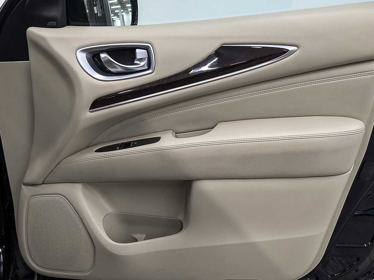 Б/У Инфинити К-Икс60 2014 года. Фото: #24