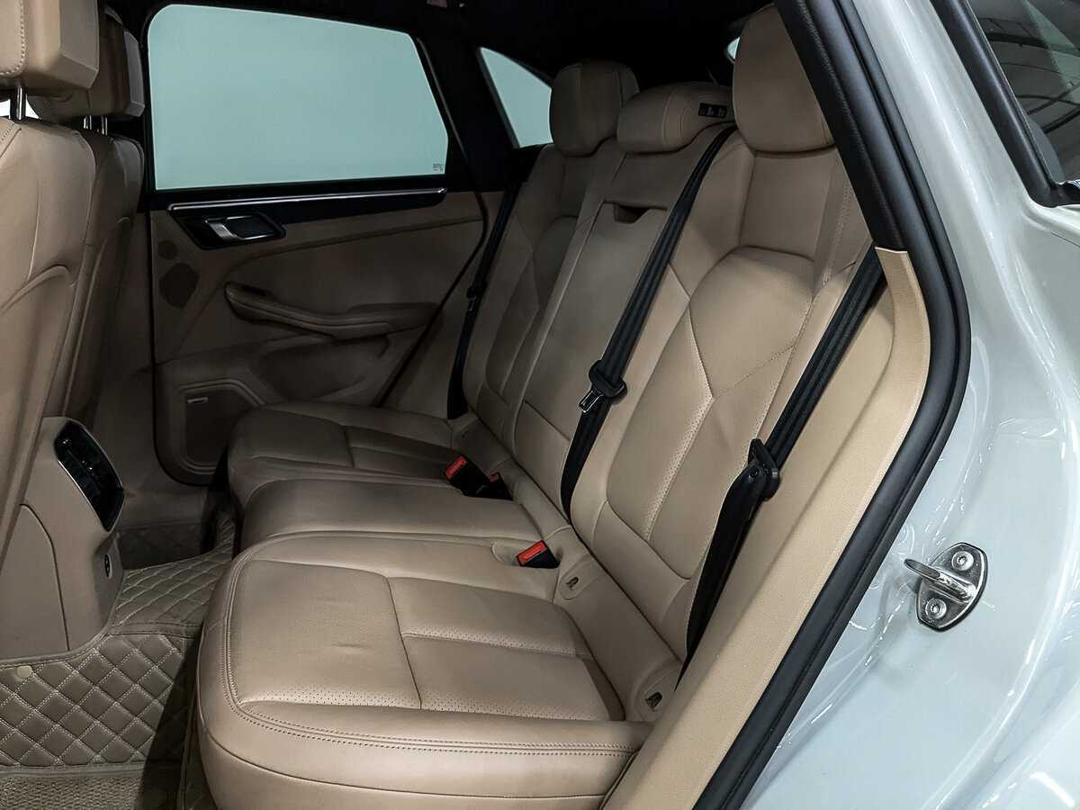 Б/У Порш Макан 2021 года. Фото: #17