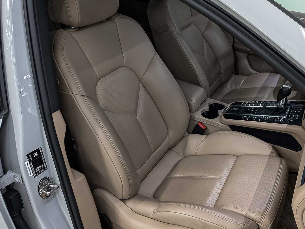 Б/У Порш Макан 2021 года. Фото: #23