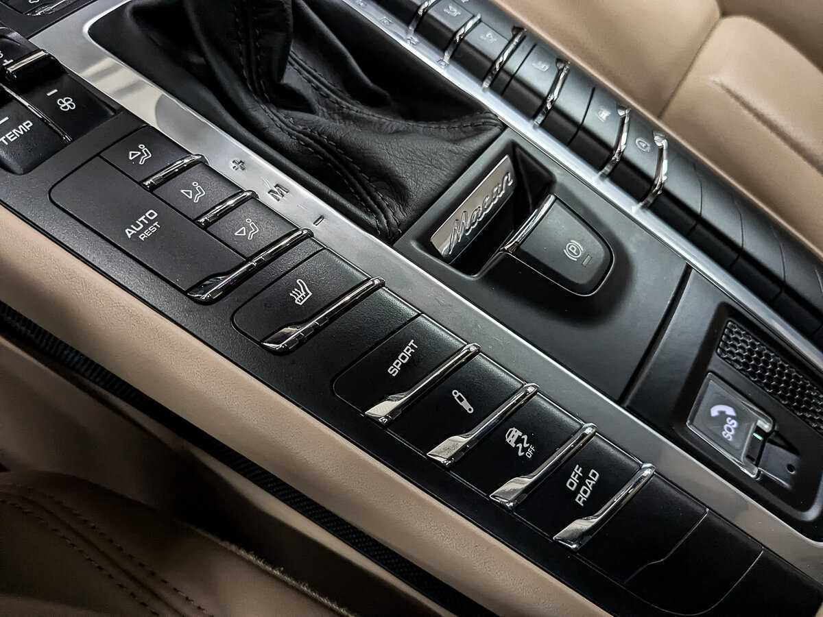 Б/У Порш Макан 2021 года. Фото: #28