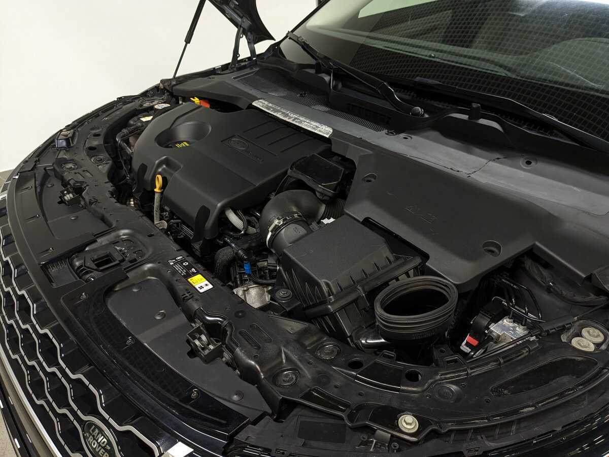 Б/У Лэнд Ровер Рэнж Ровер Эвок 2020 года. Фото: #9