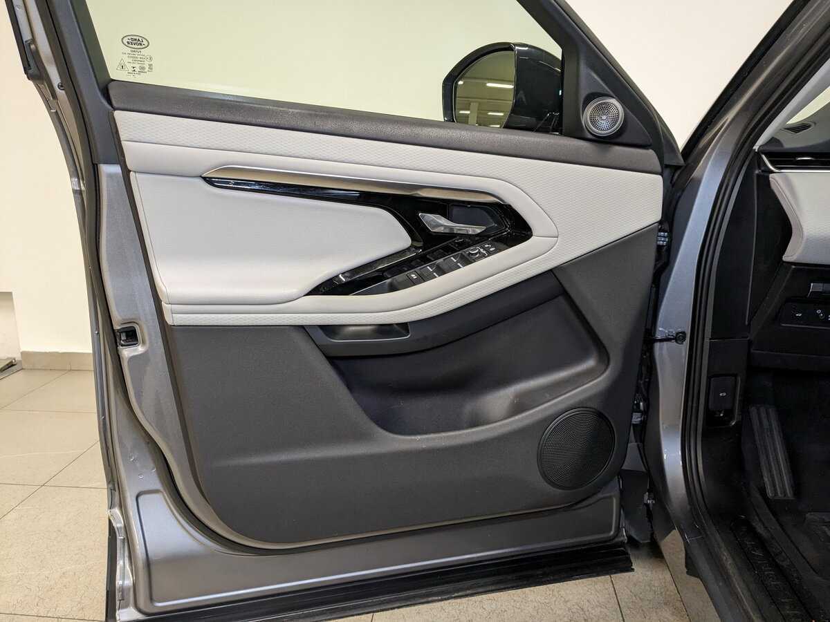 Б/У Лэнд Ровер Рэнж Ровер Эвок 2020 года. Фото: #22