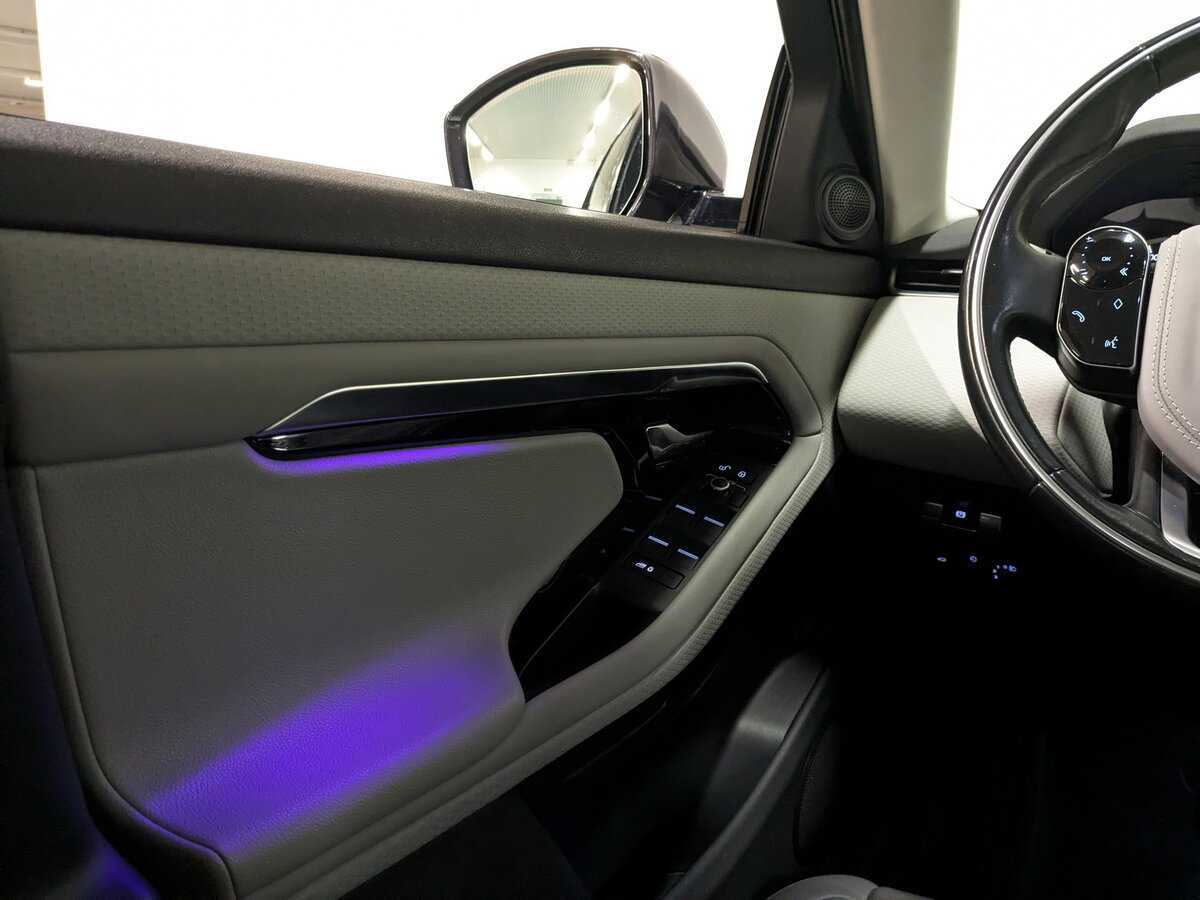 Б/У Лэнд Ровер Рэнж Ровер Эвок 2020 года. Фото: #23