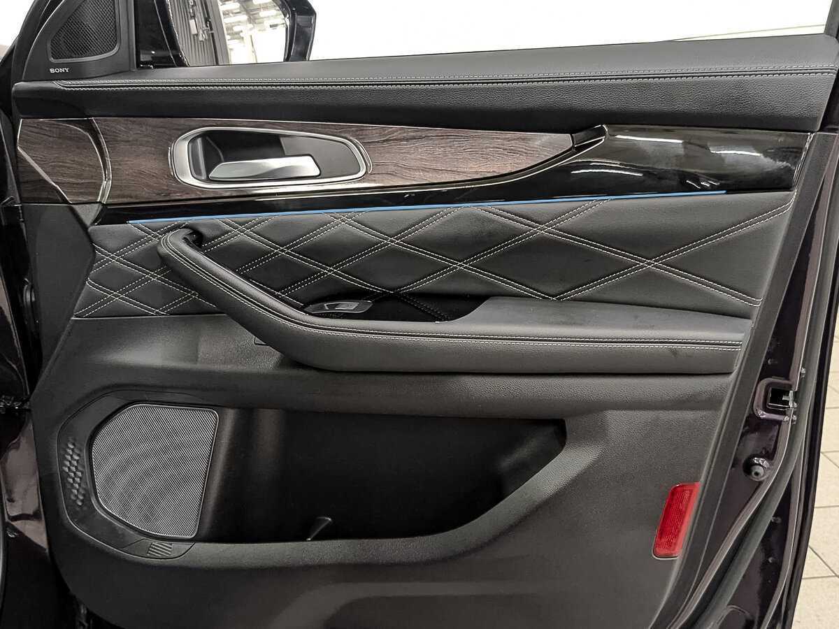 Б/У Эксид В-Икс 2022 года. Фото: #24