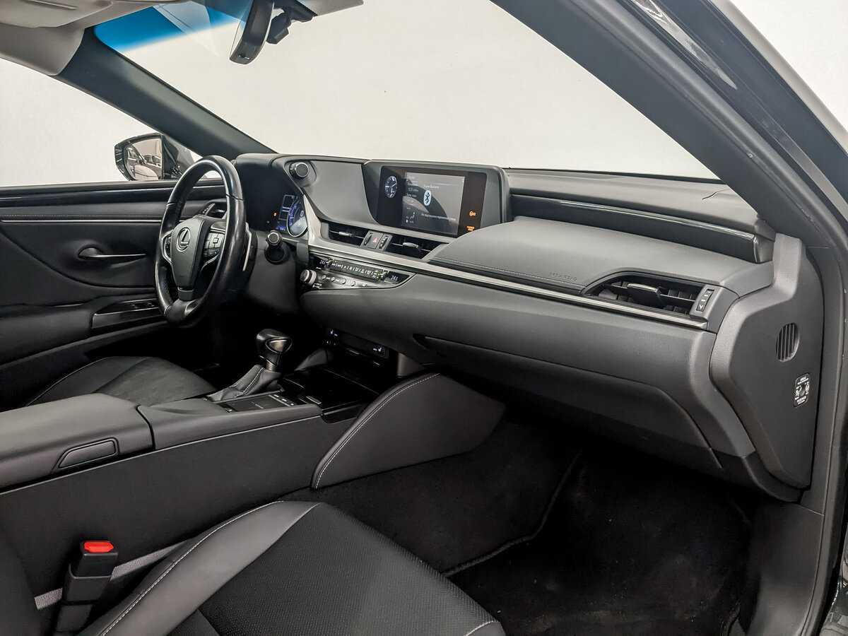 Б/У Лексус ЕС 2021 года. Фото: #10