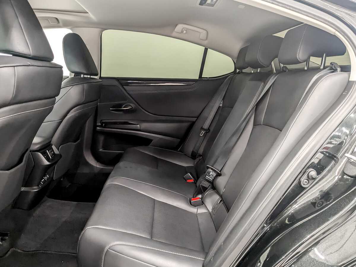 Б/У Лексус ЕС 2021 года. Фото: #11