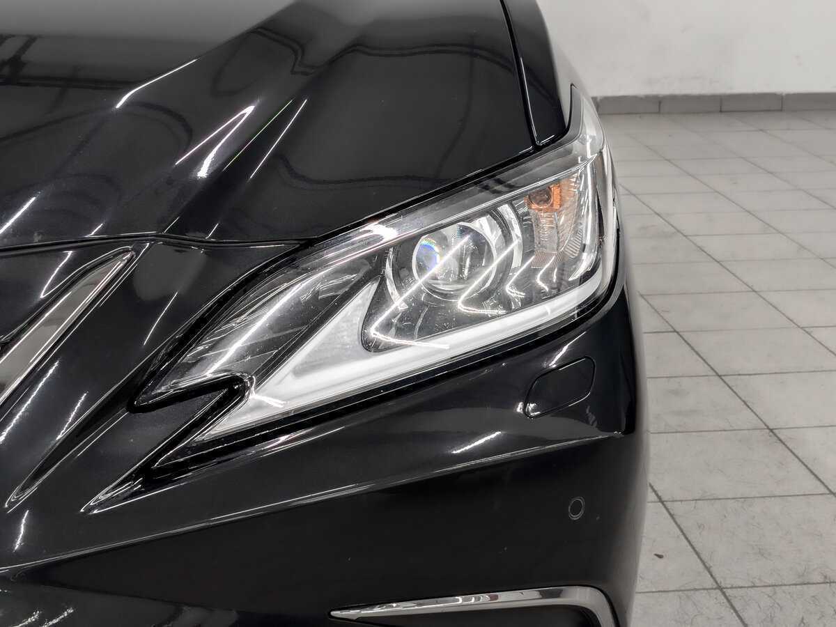 Б/У Лексус ЕС 2021 года. Фото: #16