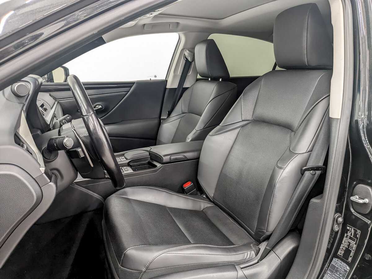 Б/У Лексус ЕС 2021 года. Фото: #19