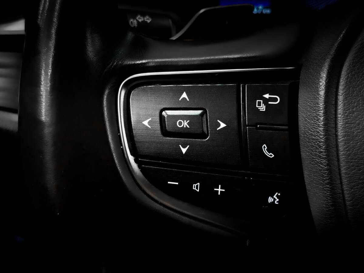 Б/У Лексус ЕС 2021 года. Фото: #28