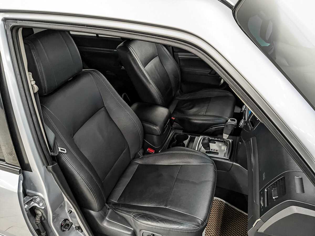 Б/У Митсубиши Паджеро 2014 года. Фото: #22