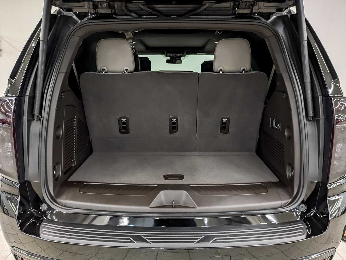 Б/У Шевроле Тахо 2023 года. Фото: #9