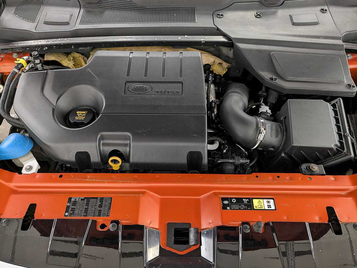 Б/У Лэнд Ровер Дискавери Спорт 2017 года. Фото: #8